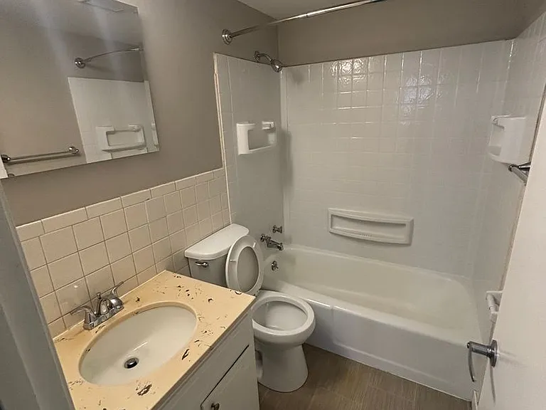 Live at The Oaks of West Saint Paul | Spacious & Comfortable Living — Photo 32