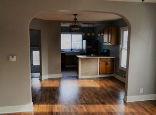 115 N 7th St, Auburn, IL 62615