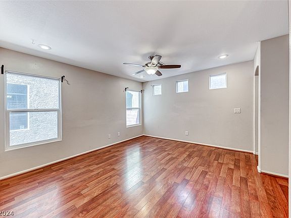 5th image of 6296 Peneplain Ave