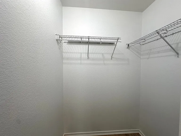722 Lavaca Loop — Photo 17