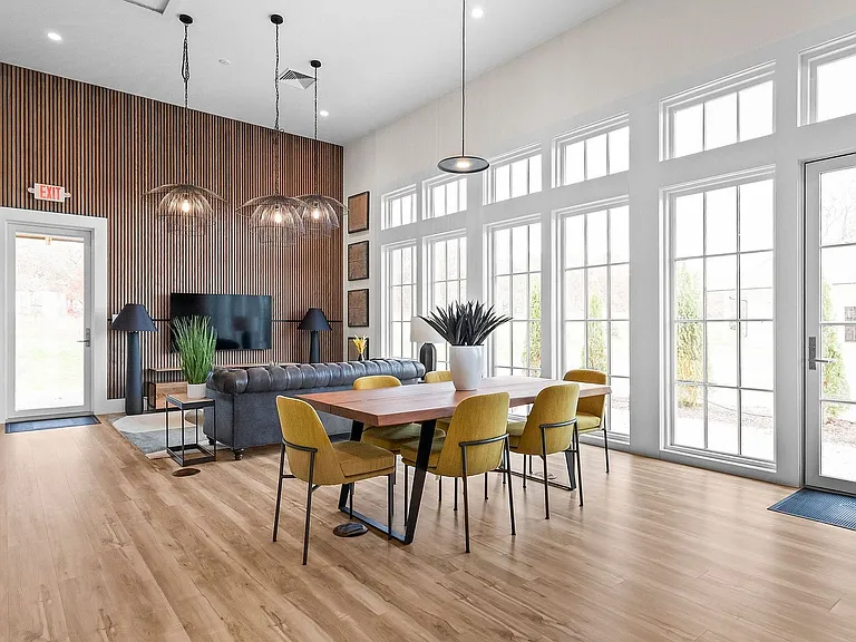 LEO at Bristol - Single Family Rental Homes — Photo 9