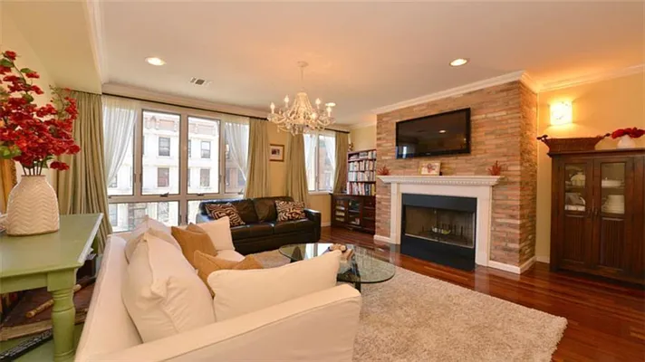 Rented by Corcoran | media 7