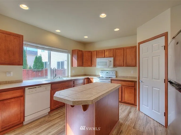 8706 153rd St E — Photo 15