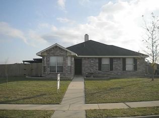 940 High Knoll Dr, Midlothian, TX 76065