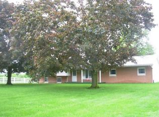 415 Lake Rd NE, Lancaster, OH 43130