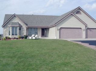 N93W25866 Riverview Dr, Colgate, WI 53017