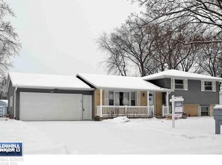 1188 April Ln, Green Bay, WI 54304