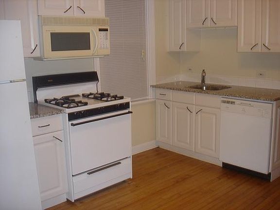 2nd image of 2428 W Carmen Ave #1