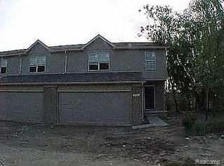 24299 Lathrup Blvd #24, Southfield, MI 48075