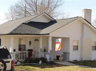 405 Weaver St, Cherryville, NC 28021