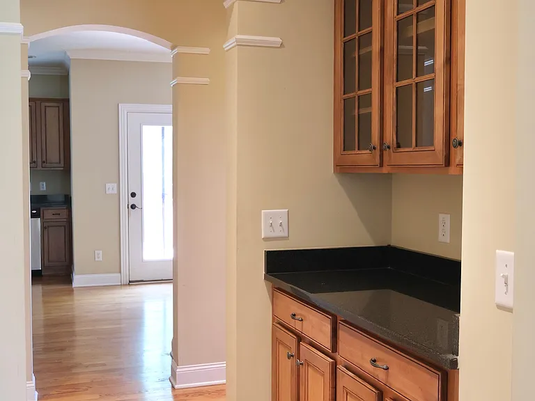 6887 Walnut Hills Dr — Photo 11