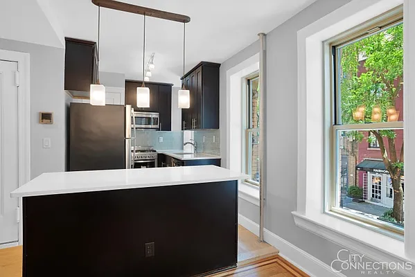 Rented by City Connections Realty | media 21