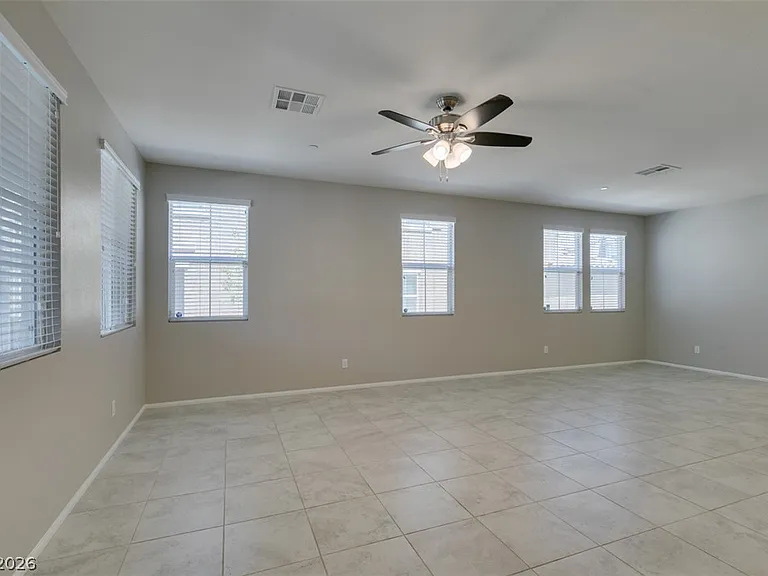 2864 Cabrillo Terrace St — Photo 6