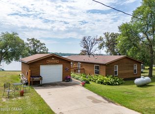 14833 Maple Inn Rd SE, Mentor, MN 56736