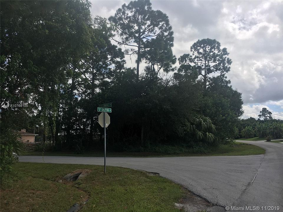 2nd image of 2571 SW Dalpina Rd