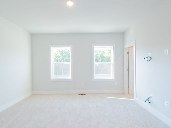 3rd image of 10143 Blue Wing Ln #1