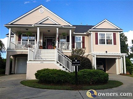 Beautiful One-Story Home on Golf Course
