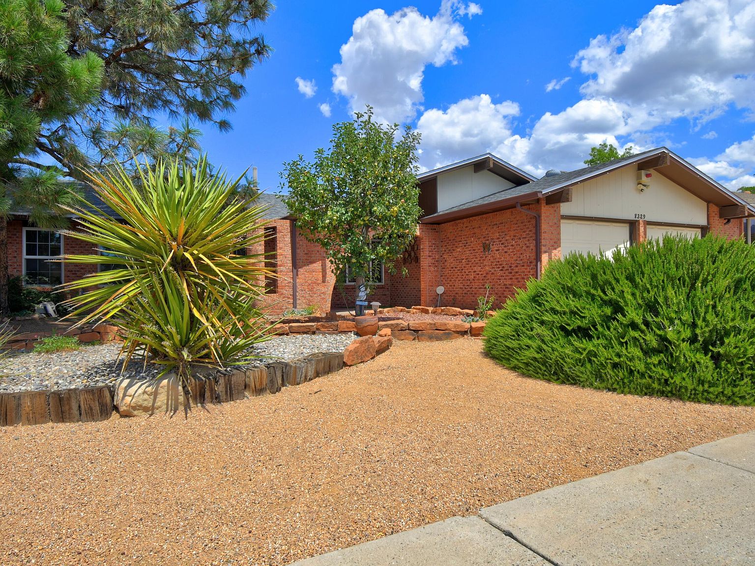 8329 Cherry Hills Rd NE, Albuquerque, NM 87111 | Zillow