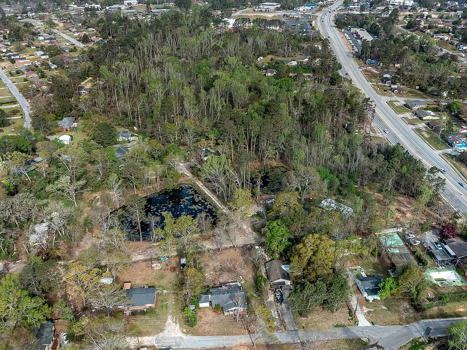 1st image of 317 Furys Ferry Road