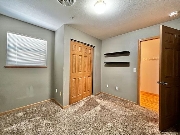 4th image of 2226 W Elizabeth St Unit D104