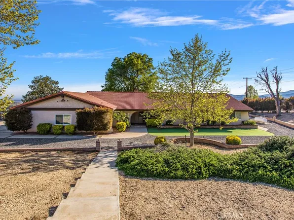 3985 W Meyers Rd, Devore, CA 92407