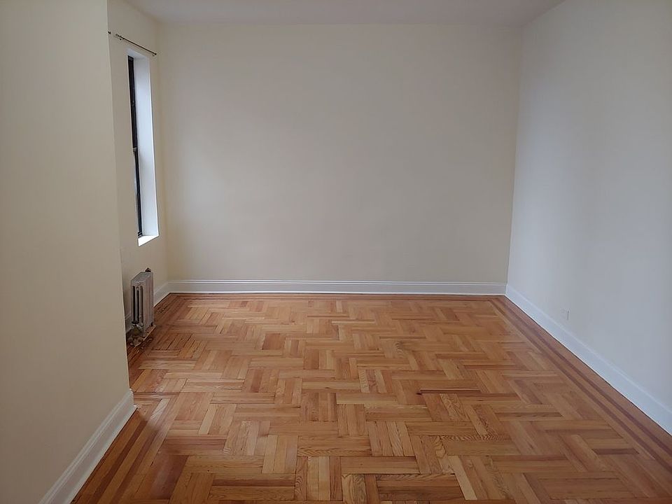 1st image of 8742 Elmhurst Ave APT 6H