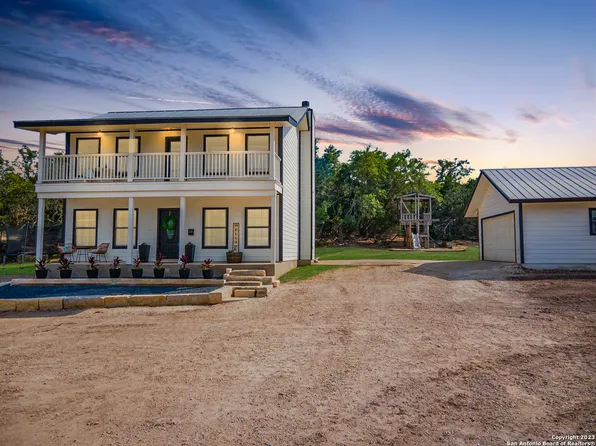 114 EVANS DR, Bergheim, TX 78004
