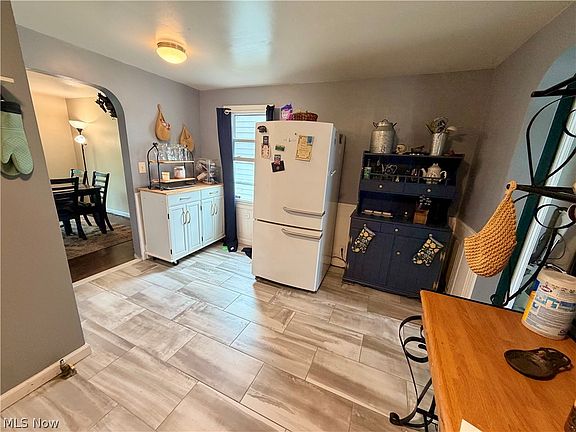 4th image of 116 Terrace Dr