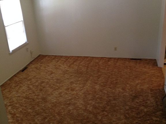 2nd image of 8308 E 93rd St