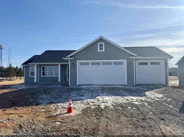 1480 Birch Hill Ln, Shawano, WI 54166