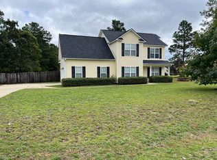 56 Valley Oak Dr, Bunnlevel, NC 28323