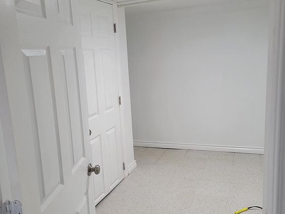 2nd image of 520 Lincoln Ave