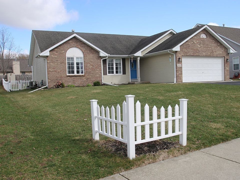 1st image of 2452 Kristi Ln