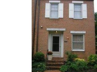 1142 N Taylor St #1, Arlington, VA 22201