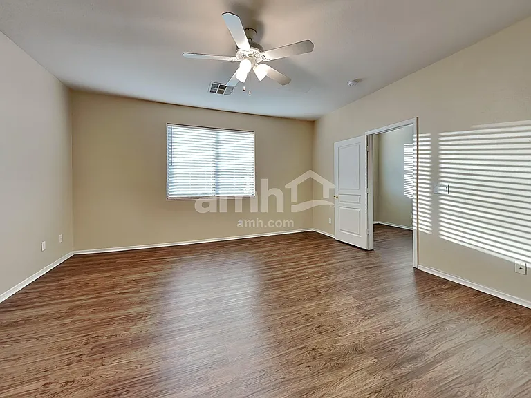 7242 W Saint Charles Ave — Photo 10