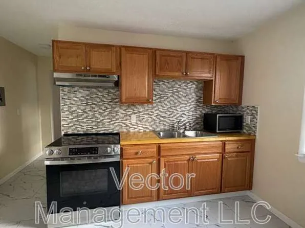 1400 Ella T Grasso Blvd, New Haven, CT