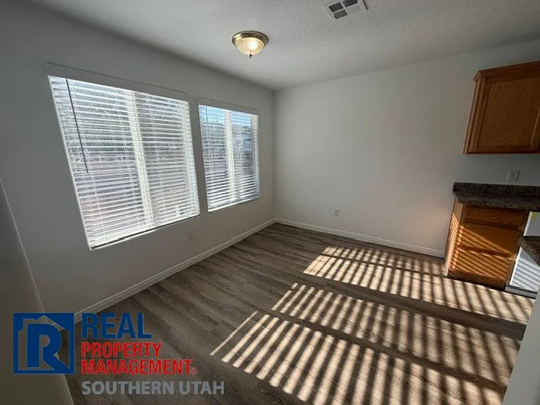 794 N 195 W — Photo 5