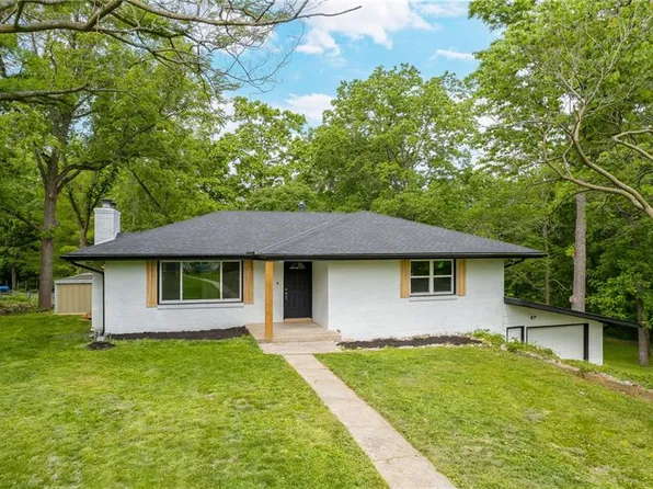5502 N Poe St, Kansas City, MO 64119