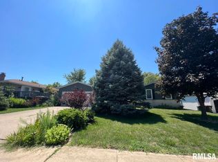 1720 W Latham Ln, Peoria, IL