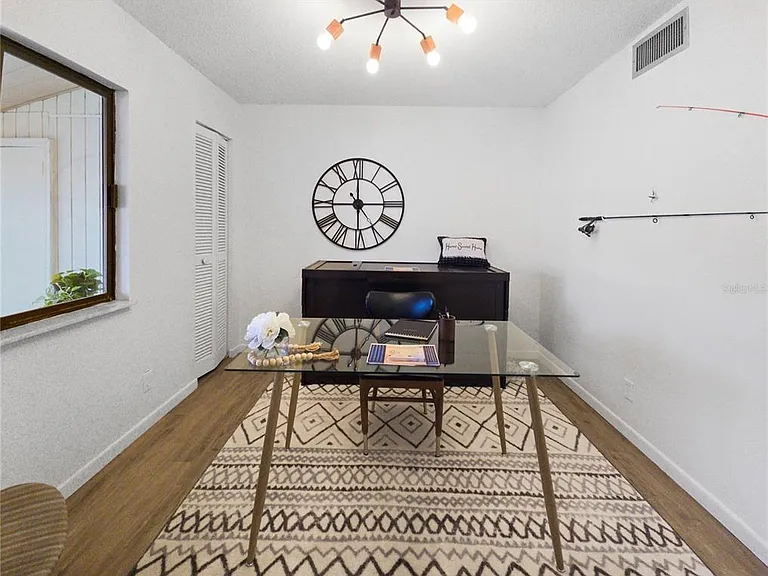 623 Midway Dr #B — Photo 10