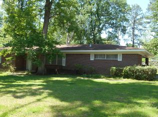 406 6th St SE, Springhill, LA 71075