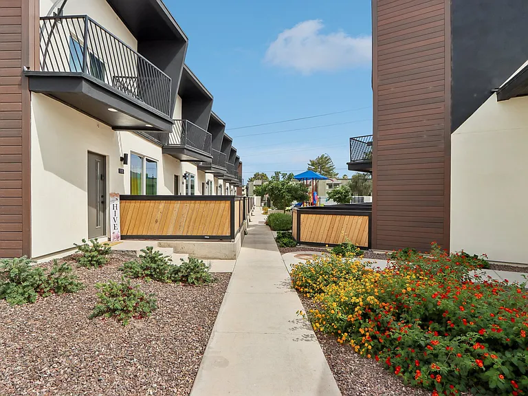 Sonoran Townhomes — Photo 54