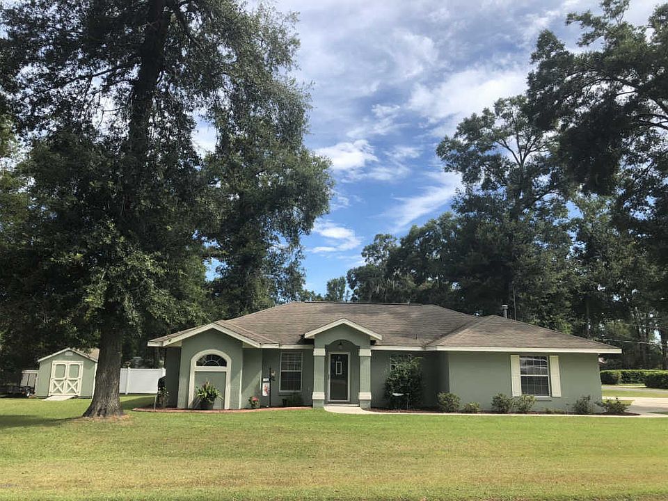 1st image of 1381 NE 37th Ln