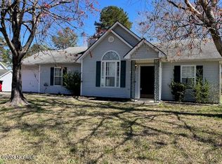 359 Running Rd, Jacksonville, NC 28546