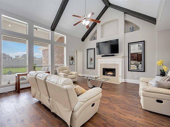4th image of 26507 Richwood Oaks Drive