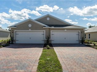 10712 Crossback Ln, Lehigh Acres, FL 33936