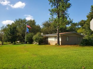 1002 W Clayton St, Hugo, OK 74743