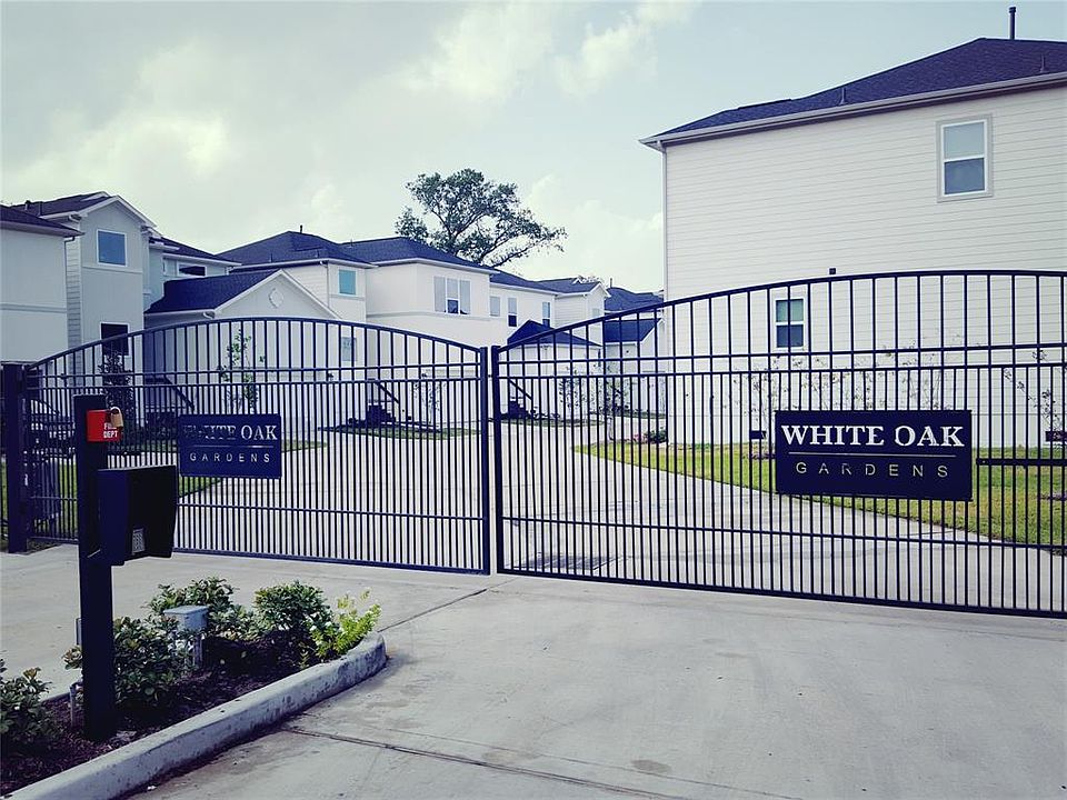 1st image of 414 Yale Oaks Ln
