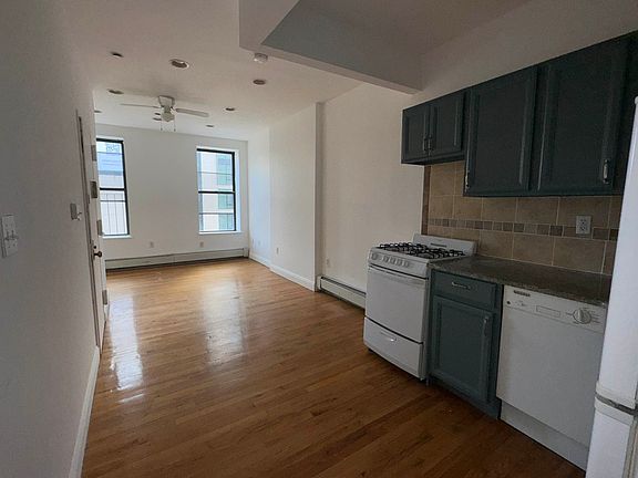 4th image of 2461 Frederick Douglas Blvd #3D