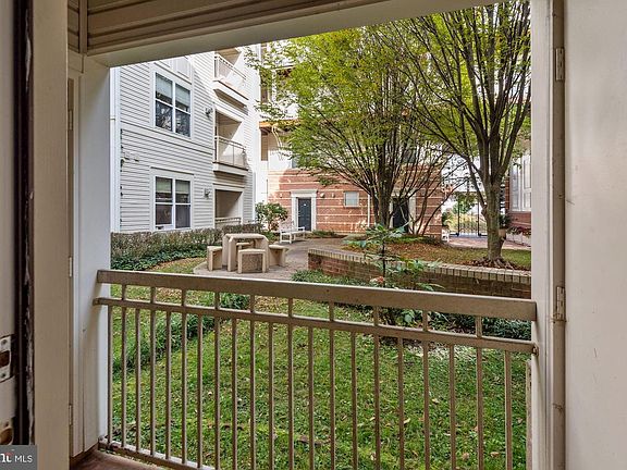5th image of 2765 Centerboro Dr APT 164